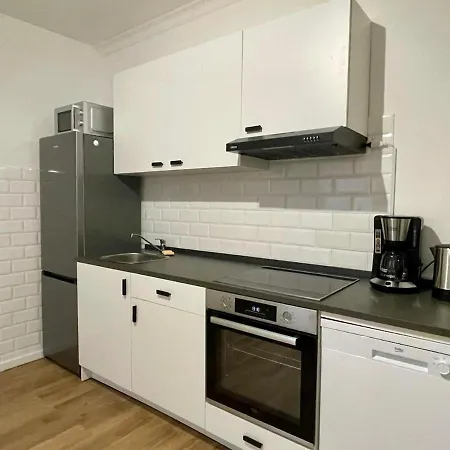 Apartamento Wunderschönes Mit Küche Und Drei Einzelbetten *